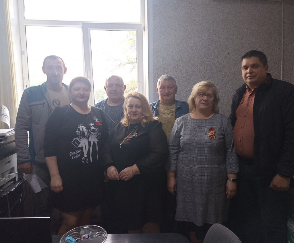 RPgjtHx2C2Y.jpg RPgjtHx2C2Y.jpg