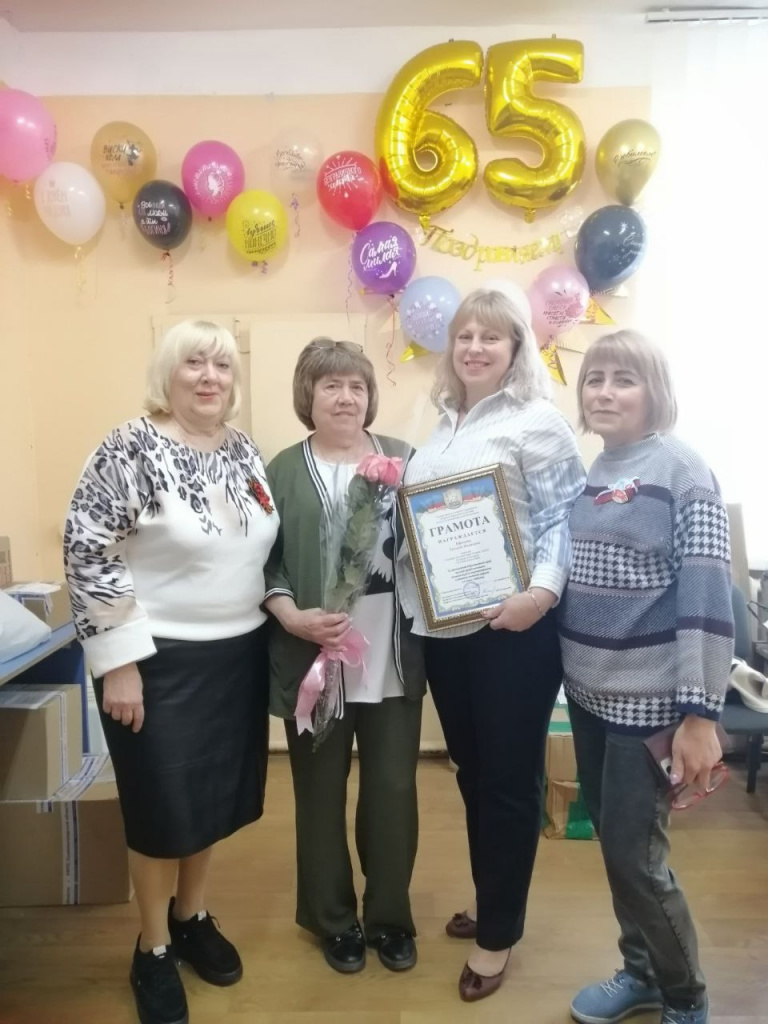 Dw-ou4vKVEk.jpg Dw-ou4vKVEk.jpg