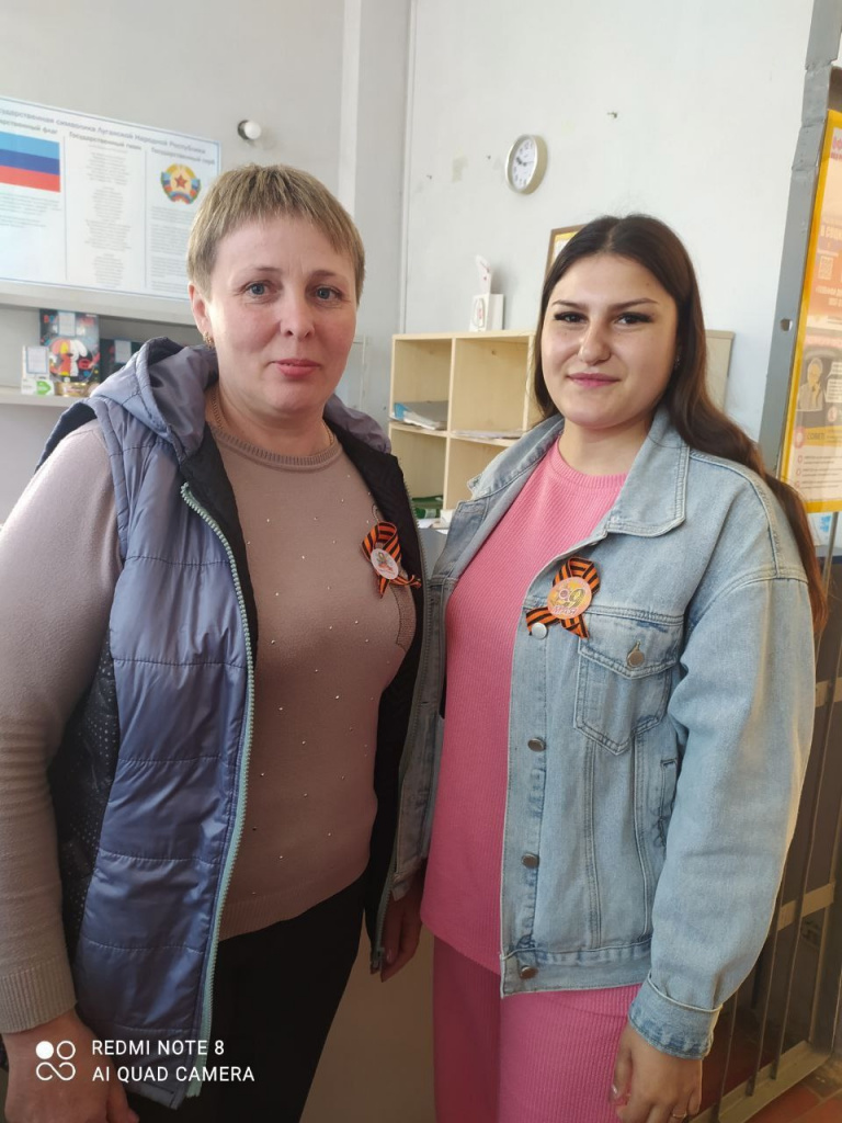 hQXME2a6ORU.jpg hQXME2a6ORU.jpg